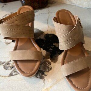 Tommy Hilfiger Wedge - Size 10 Women's - Never Worn